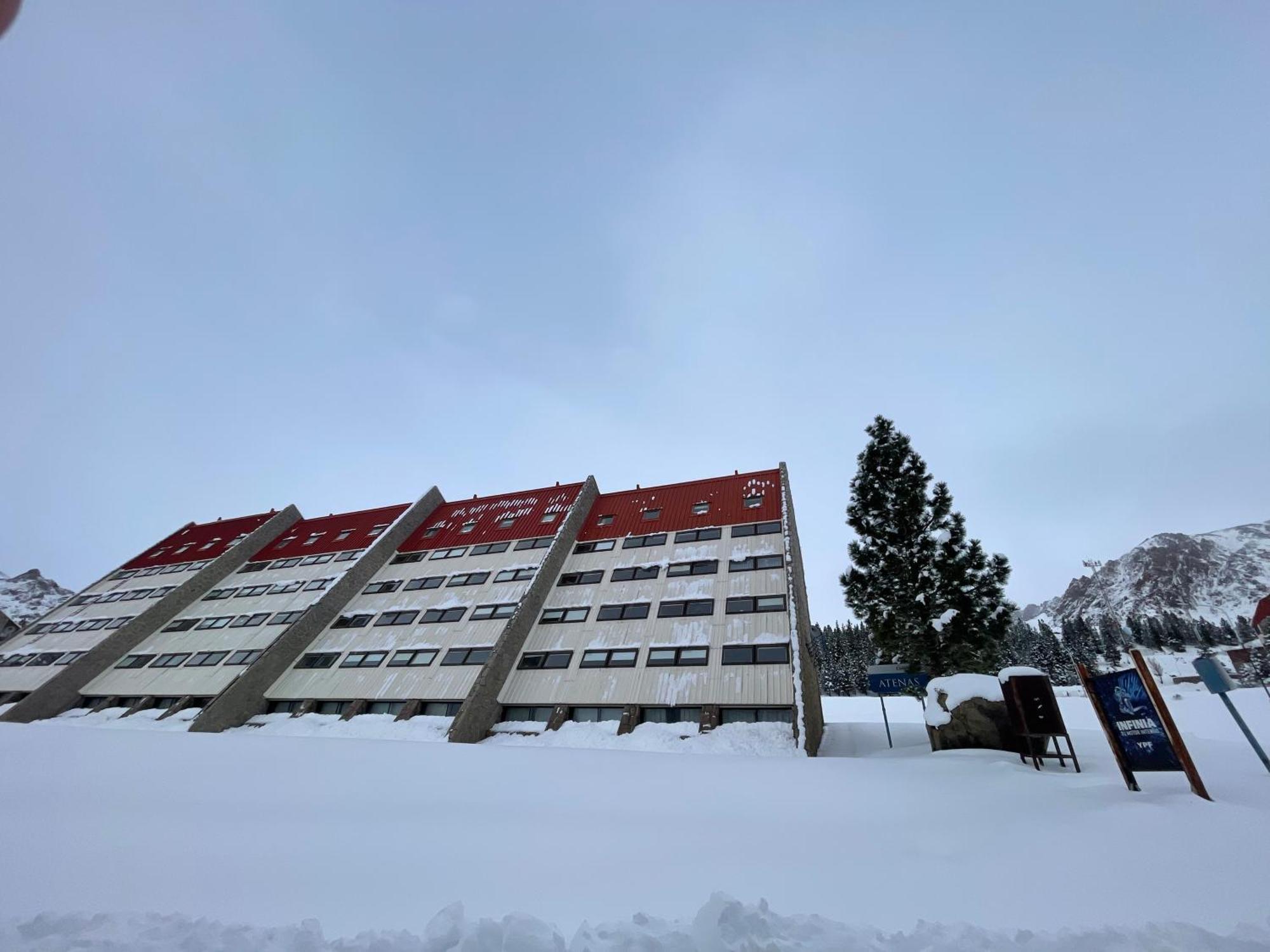 Departamento En Edificio Atenas Con Excelentes Vistas Лас-Леньяс Экстерьер фото